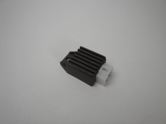 Picture of Regulator 6 volt 4-pins Honda, Zundapp