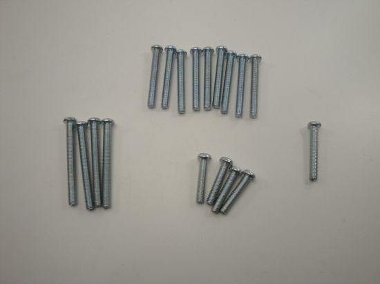 Afbeeldingen van Blok boutset C310, C320 compleet schroef