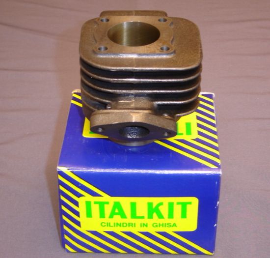 Afbeeldingen van Cilinder 40mm Minarelli o.a. BW Italkit