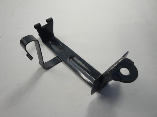 Afbeeldingen van Accubeugel Honda C50 buitenkant orig.