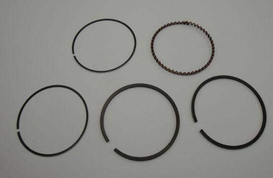 Afbeeldingen van Zuigerveren 51mm Honda C90 OT 4e ov