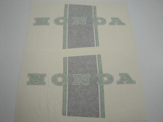 Picture of Emblem set Honda Lady Dax LH+RH Green