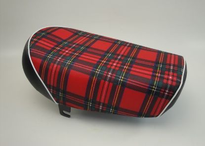 Picture of Seat Honda Monkey red