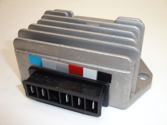 Picture of Voltage regulator Piaggio old type 5-pin
