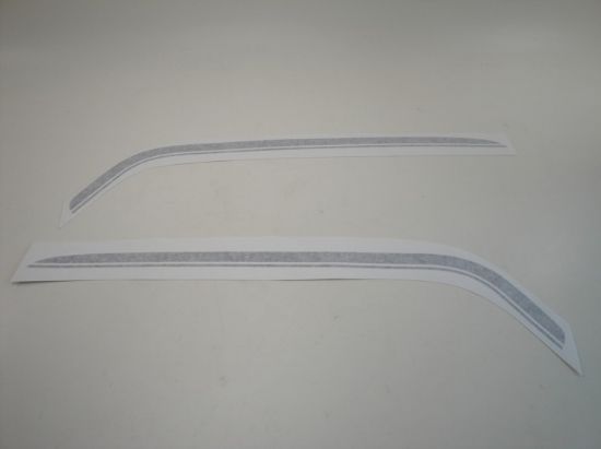 Picture of Emblem kit black honda ss50 k1 tank