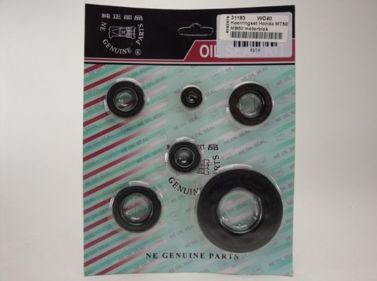 Picture of Oil seal kit Honda MT50, MB50