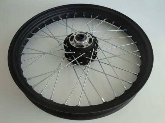 Picture of Front wheel compleet agm caferacer 18inc