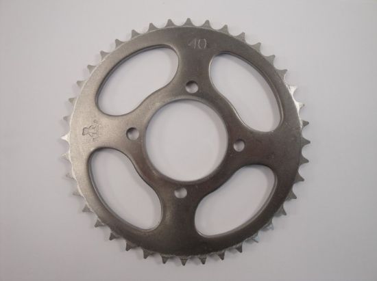 Afbeeldingen van Achtertandwiel Honda C90 OT orig.
