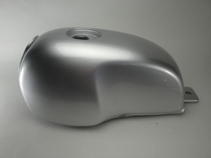Picture of Fueltank silver Hanway Muscle