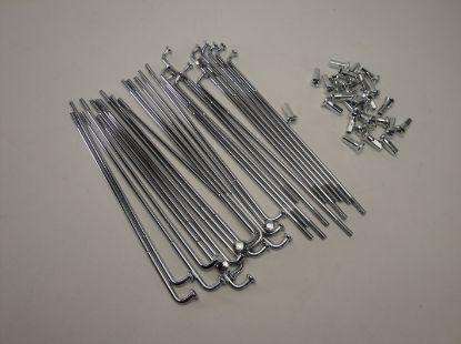 Afbeeldingen van Spaak set Honda MT50 achterwiel 16 inch