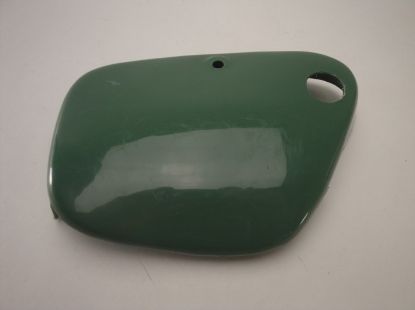 Picture of Side cover LH Honda C50 green repro